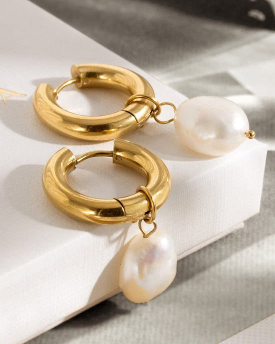 Chunky Pearl Hoop Set Gold