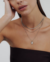 [[Color:Silver,shopthelook]]