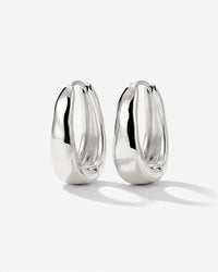 [[Color:Silver]]