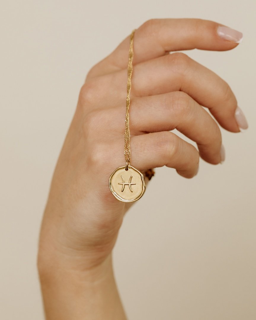 Zodiac Necklace – Pisces Rose Gold