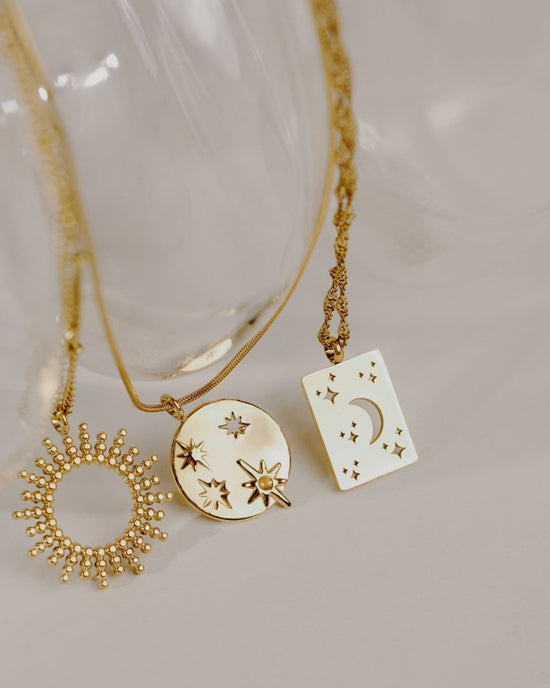 Shiny Stars Necklace gold