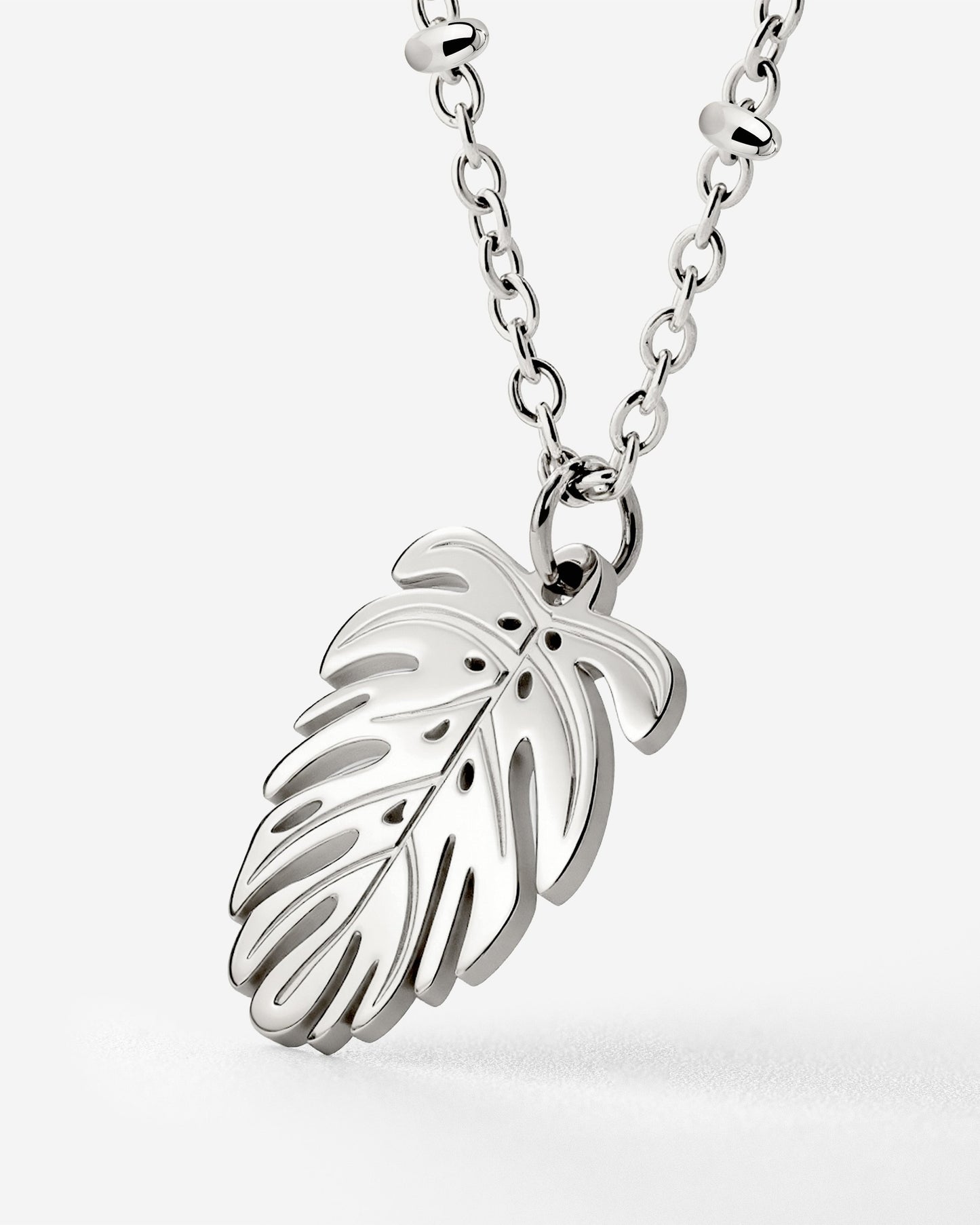 [[Color:Silver]]