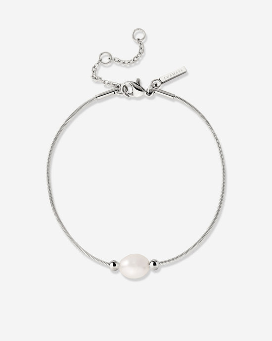 Minimalist Pearl Bracelet Silver