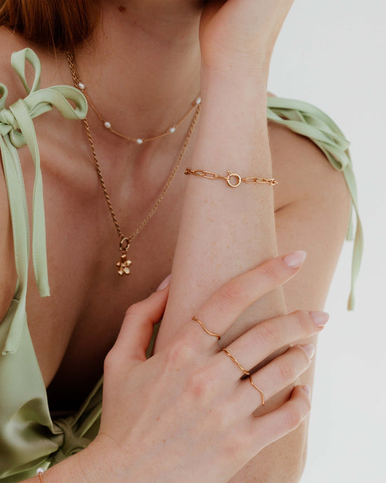 Oval Links Charm Bracelet Rose Gold