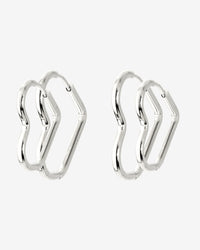 [[Color:Silver]]
