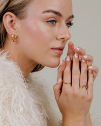 [[Color:gold,shopthelook]] lua-283