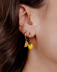 [[Farbe:Gold,shopthelook]]