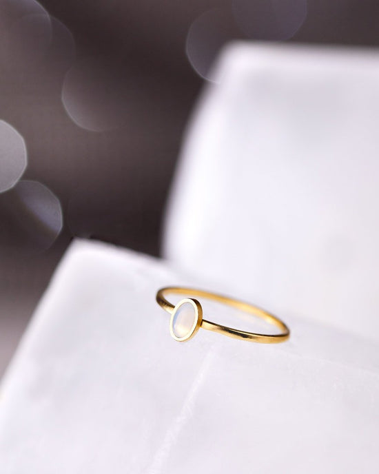 Oval Ring Rose Gold