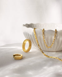 [[Farbe:Gold]]
