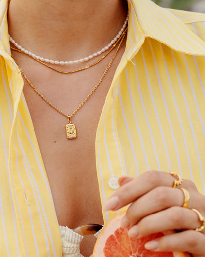 Sun Lover Pendant Necklace gold