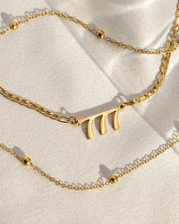 [[Color:gold]]