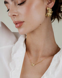 [[Color:gold,shopthelook]]