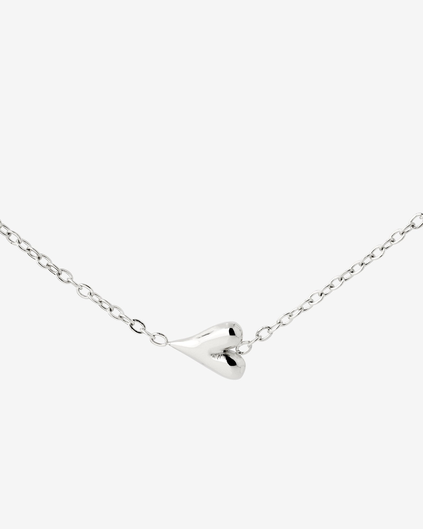 Flowy Heart Necklace Silver