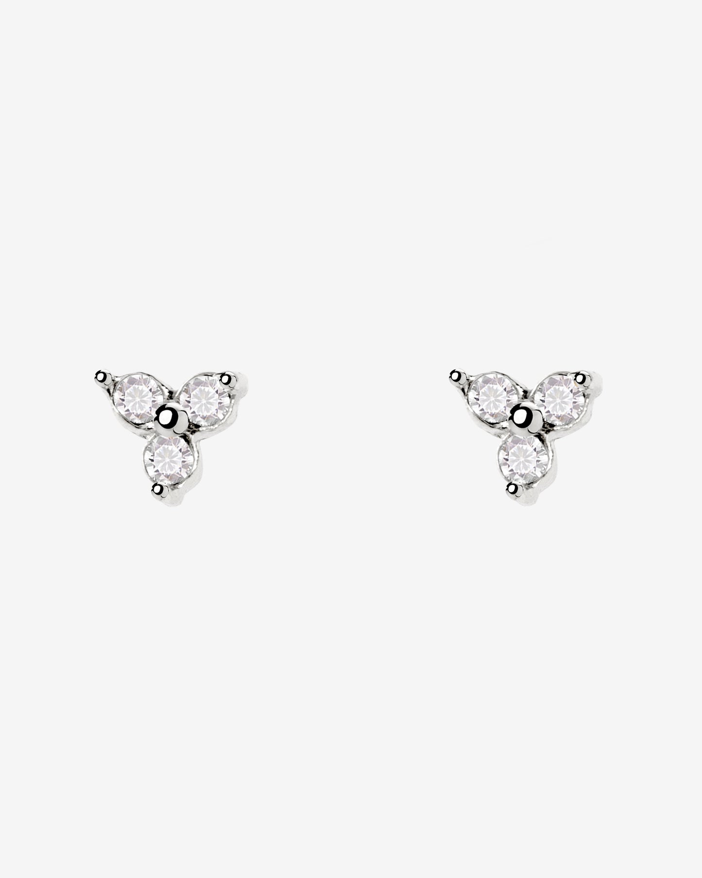 [[Color:Silver]]