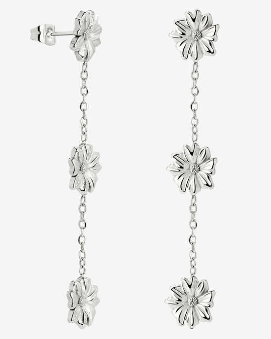 Petal Fall Studs Silver