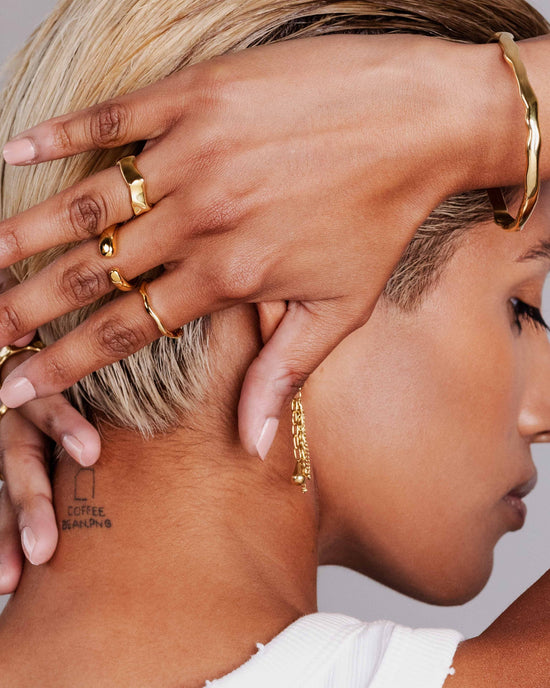 Huggie Ring Gold