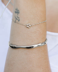 [[Color:Light silver,shopthelook]]