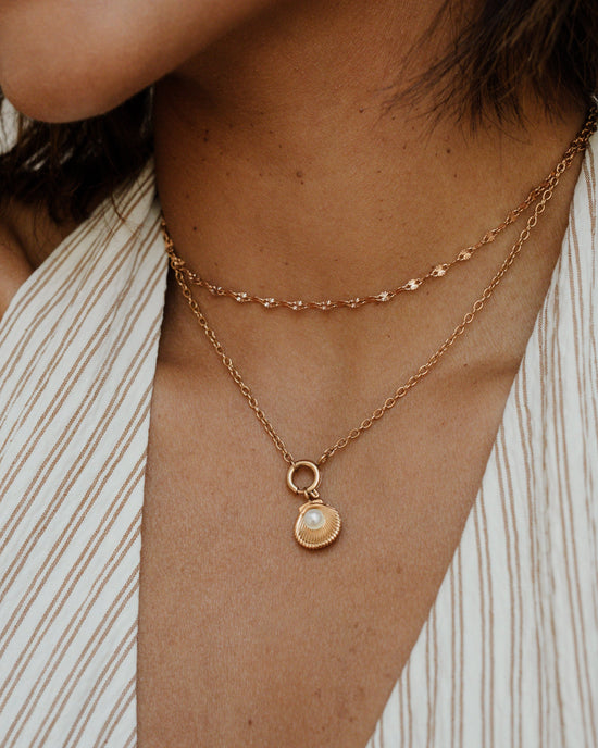 Pearly Shell Classic Chain Necklace Set Rose Gold