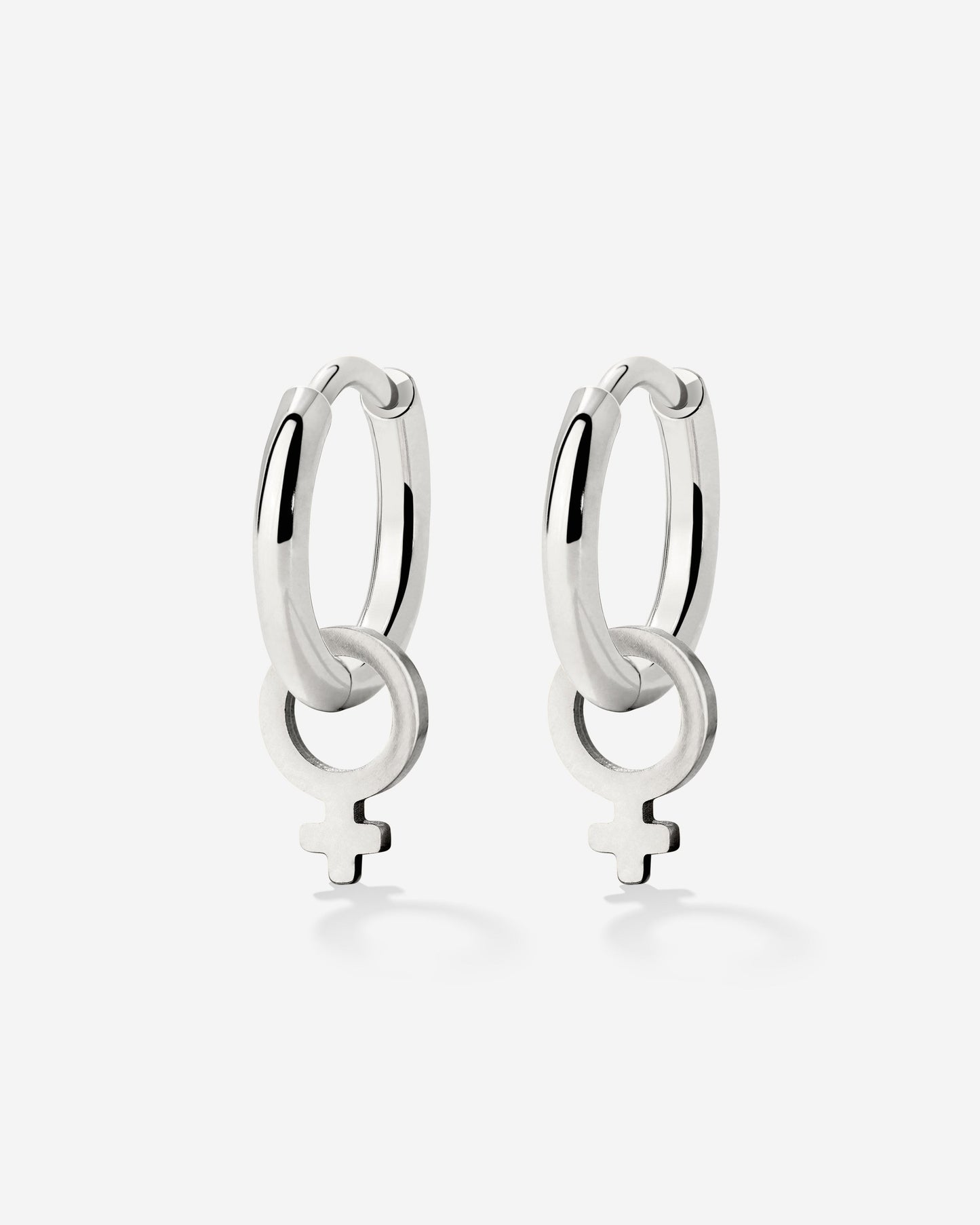 [[Color:Silver]]