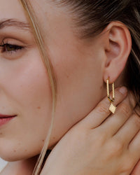 [[Farbe:Gold]]