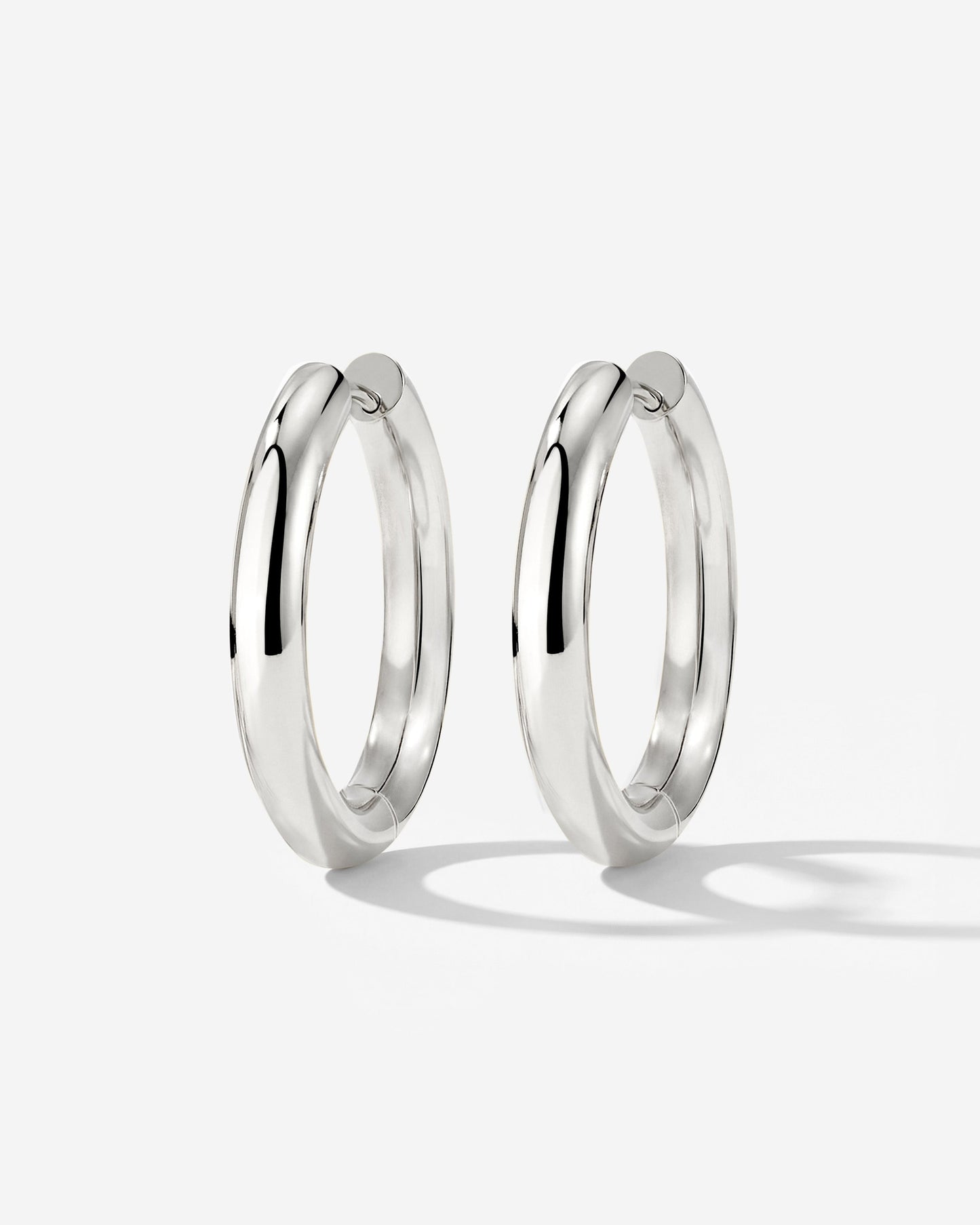 [[Color:Silver]]