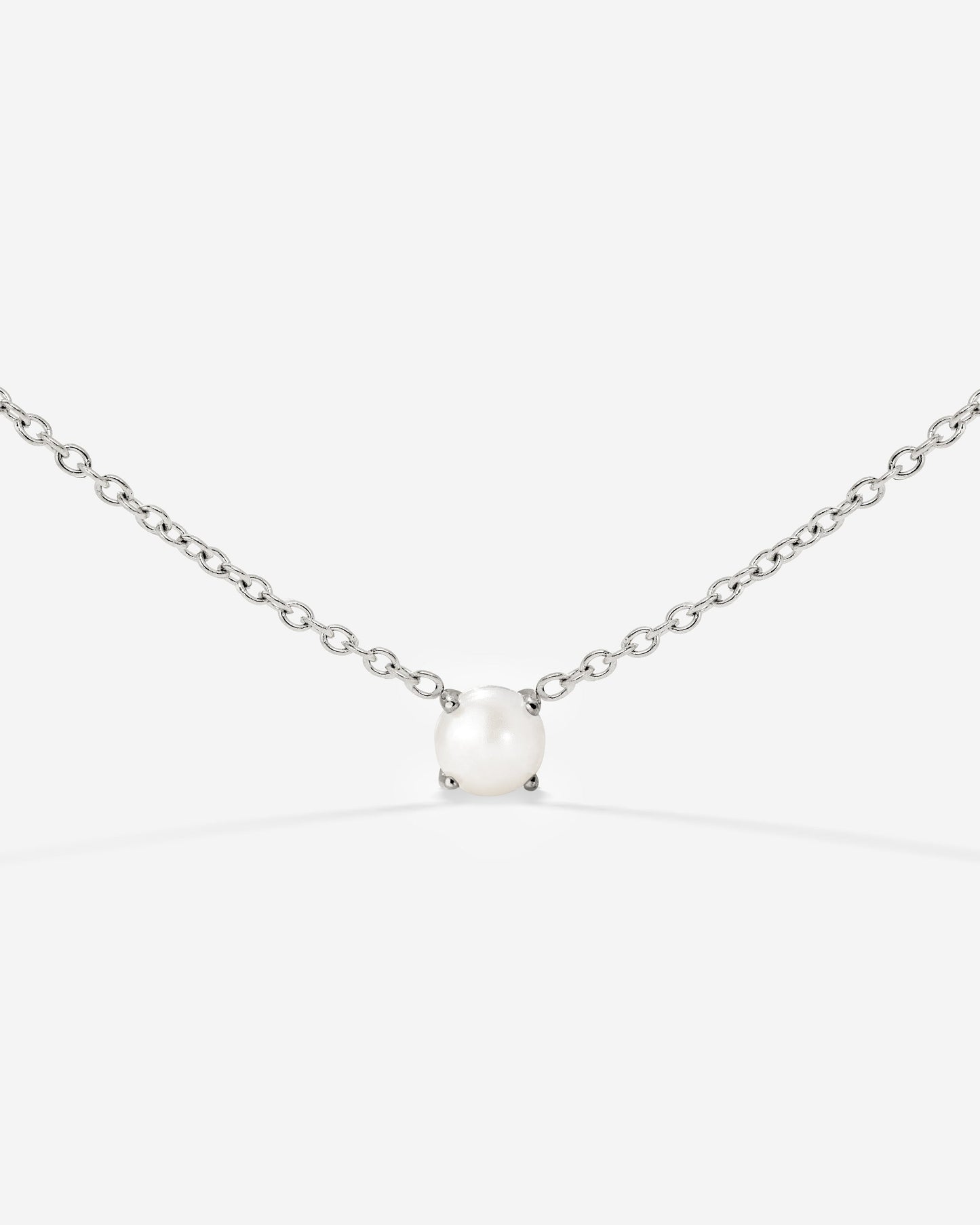 [[Color:Silver]]