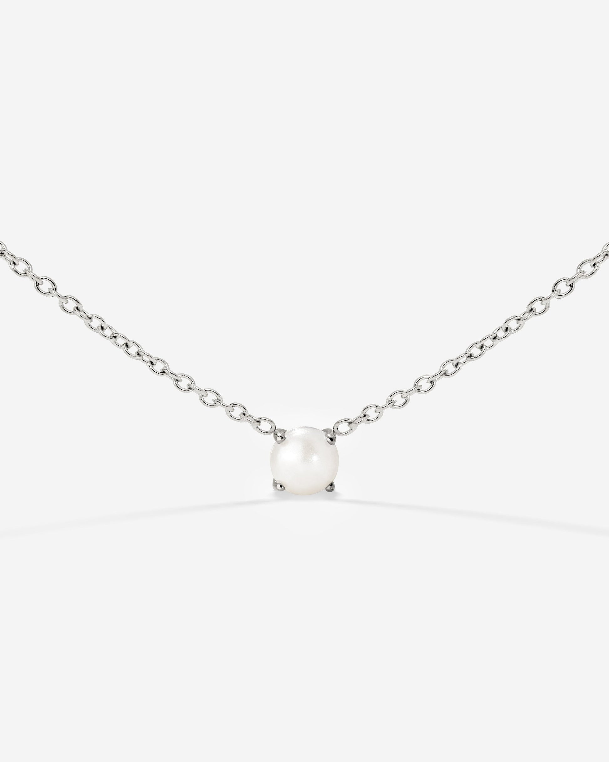 Dream Pearl Choker Silver