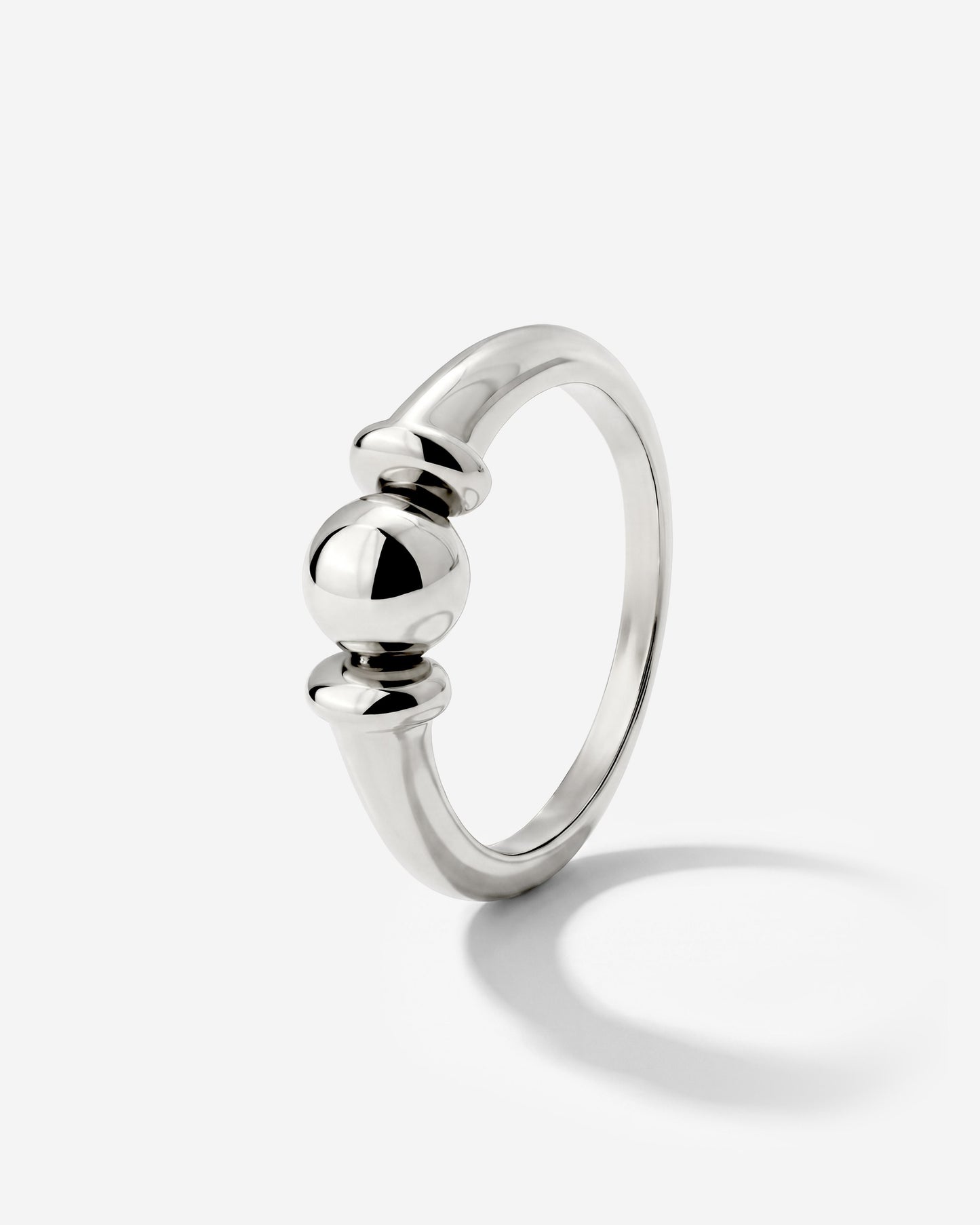 [[Color:Silver]]