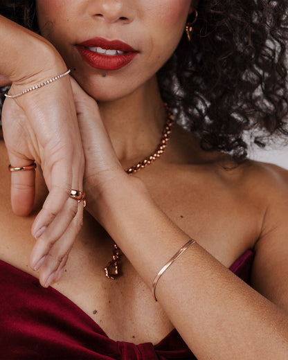 Slim Herringbone Bracelet Rose Gold