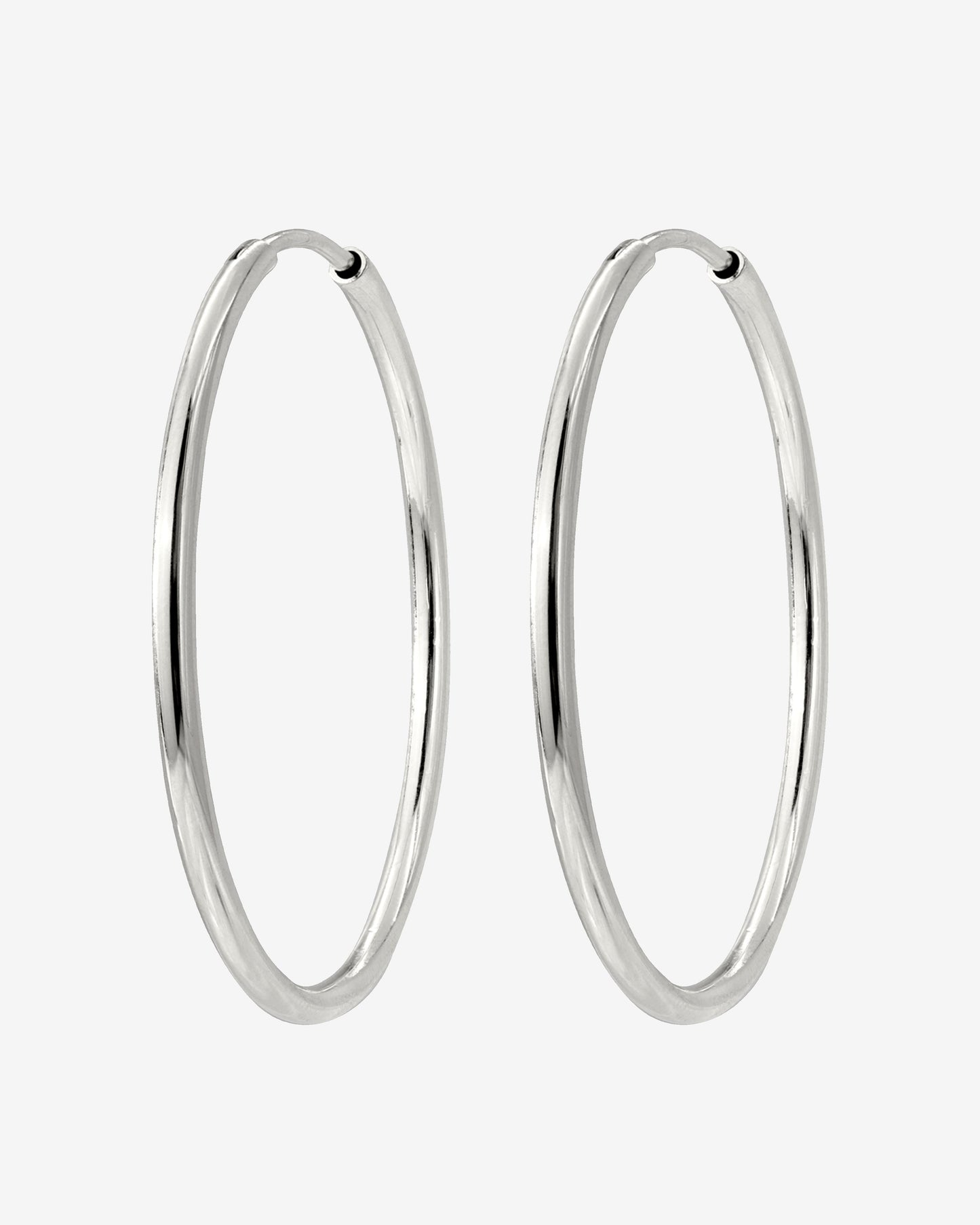 [[Color:Silver]]