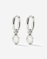 [[Color:Silver]]