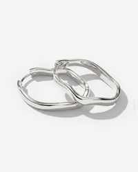 [[Color:Silver]]