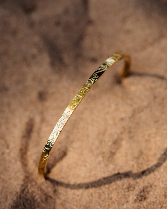 Desert Glow Bangle Silver