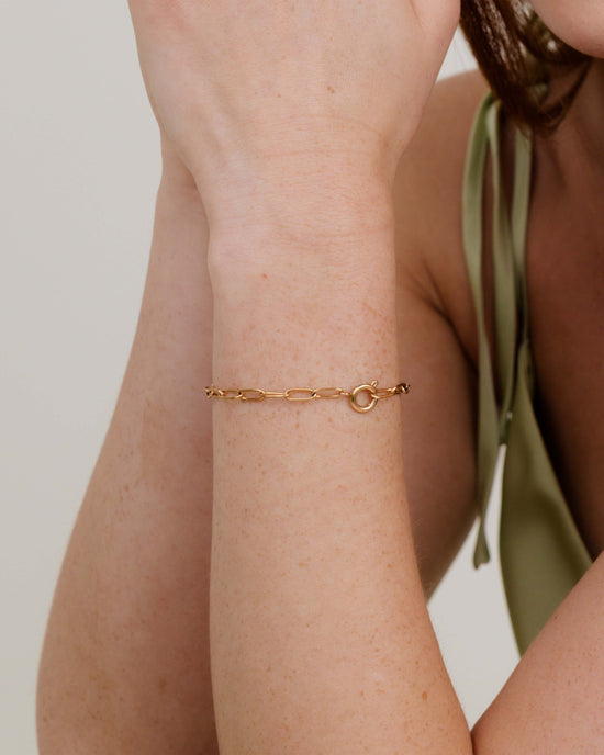 Oval Links Charm Bracelet Rose Gold