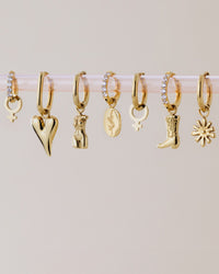 [[Color:Rose Gold]]