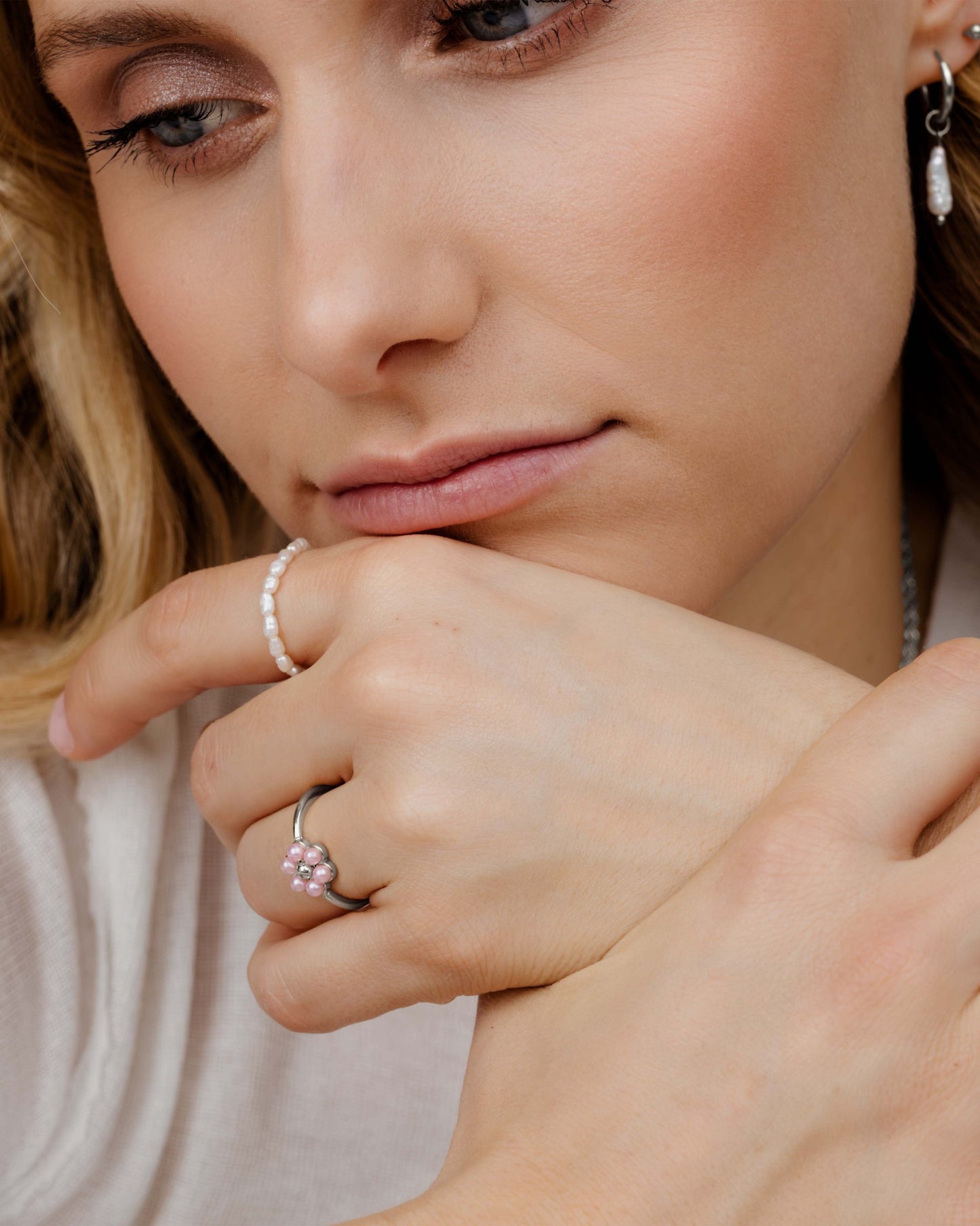 [[Farbe:Silber,shopthelook]]
