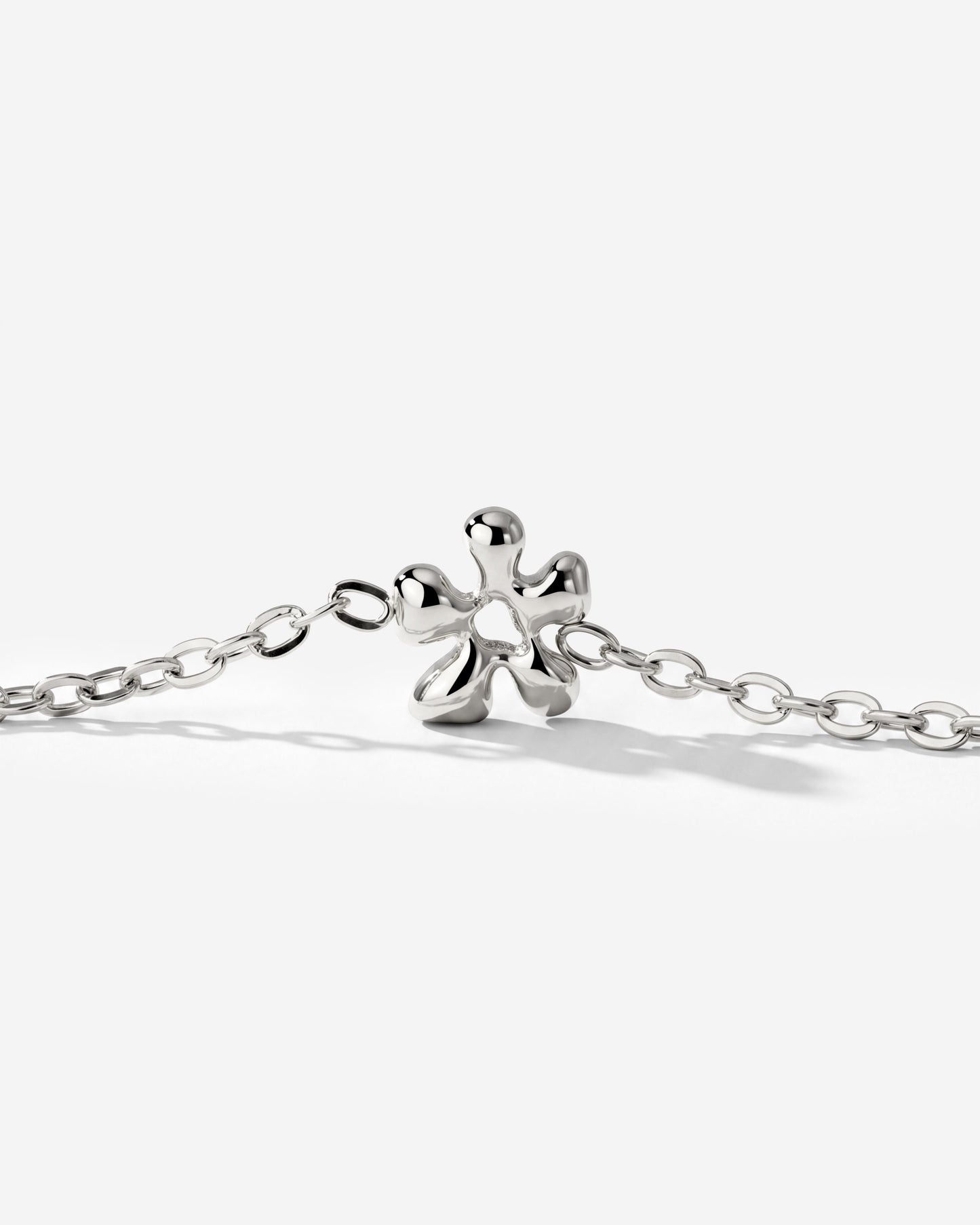 [[Color:Silver]]