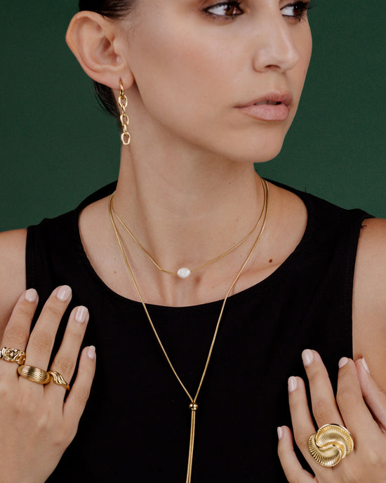 Minimalistic Elegance Necklace Bundle gold