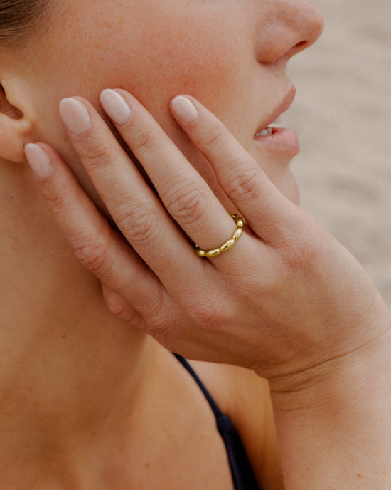 Drop in the Ocean Ring Gold