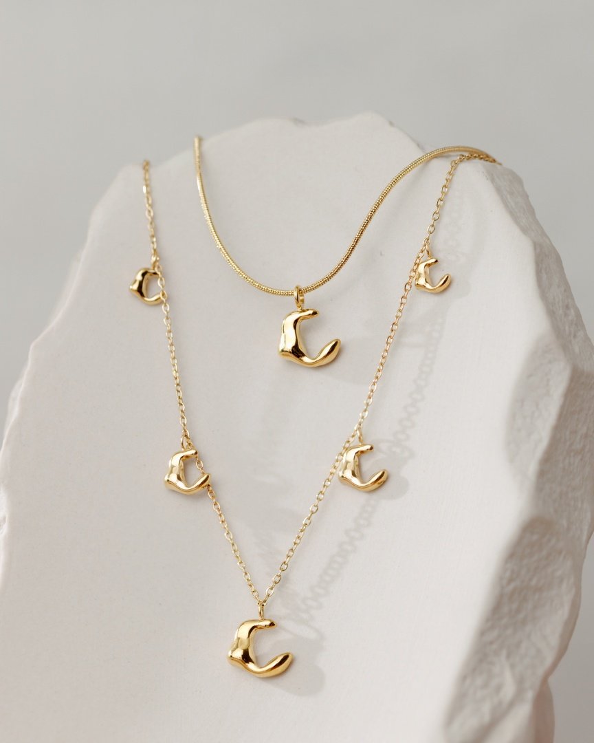 [[Color:gold]]