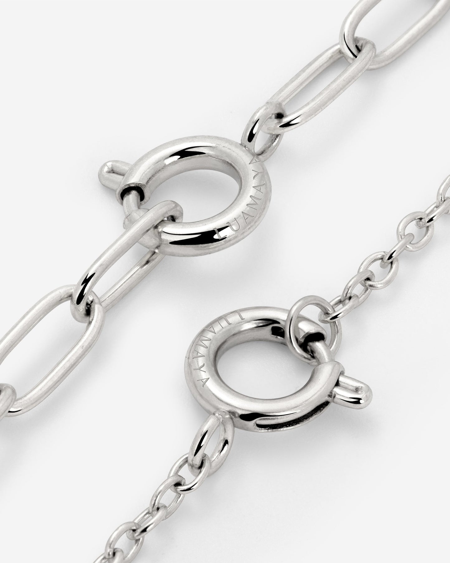[[Color:Silver]]