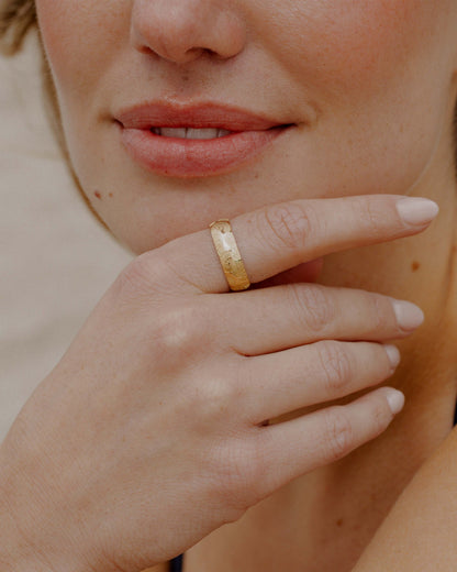 Ammonite Shell Ring gold