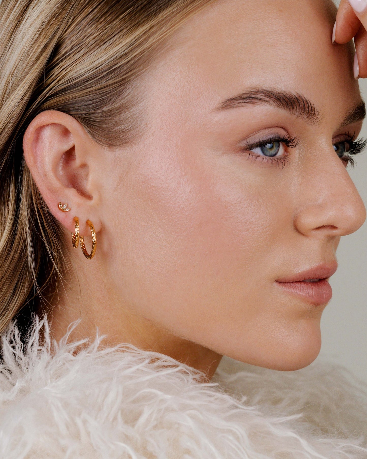 [[Farbe:Roségold,shopthelook]] lua-283