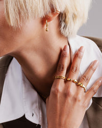[[Farbe:Gold,shopthelook]]
