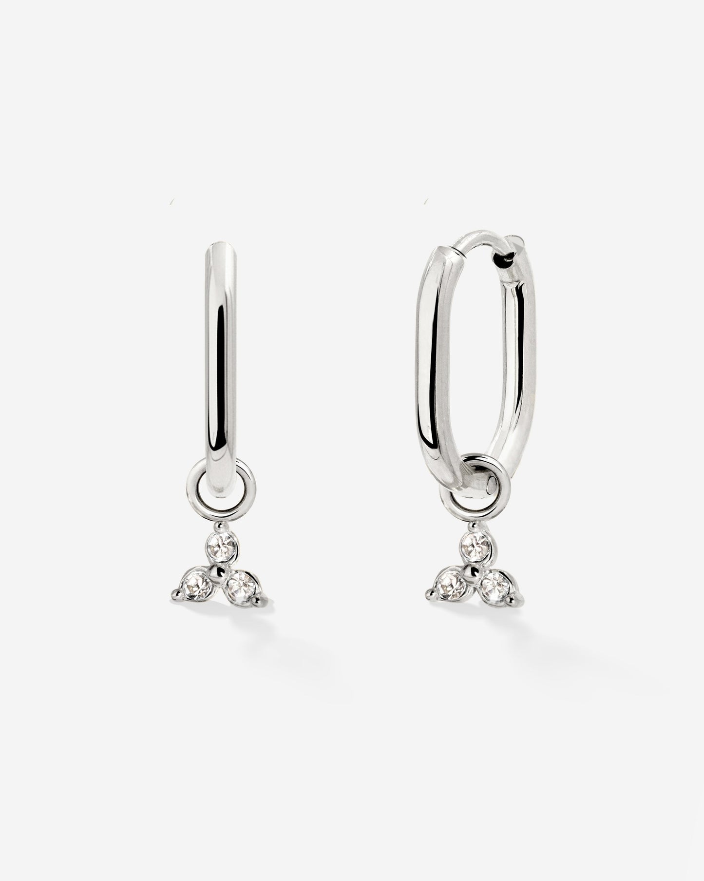 [[Color:Silver]]
