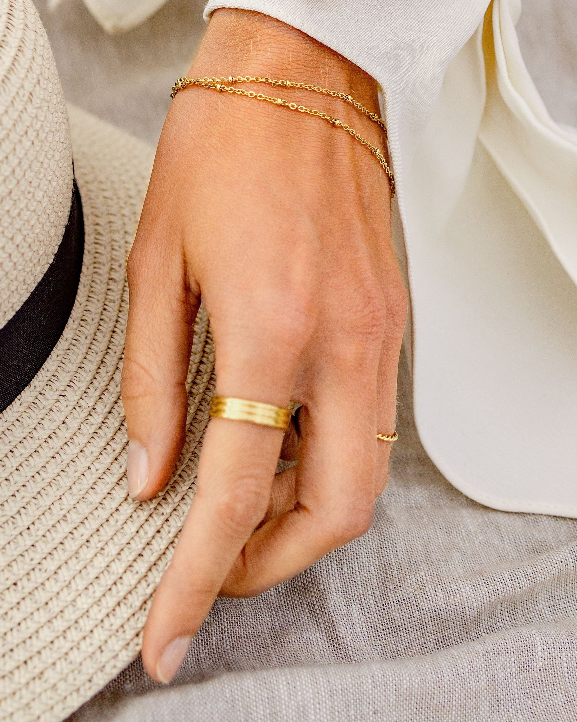 Sonara Bracelet gold