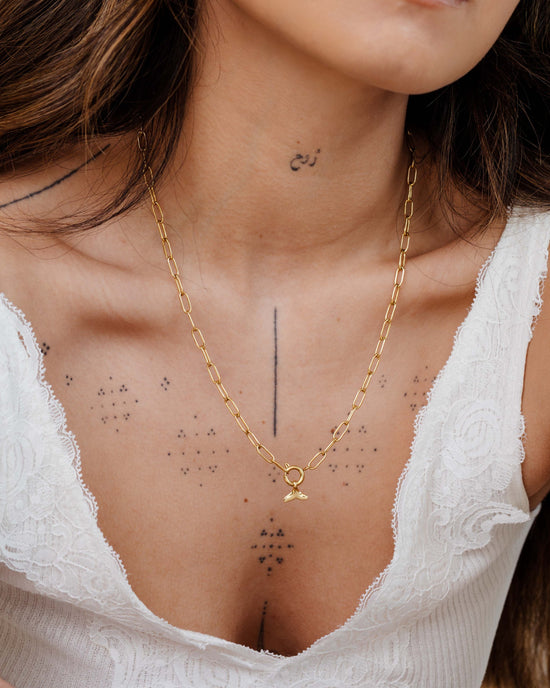 Whale Tail Oval Links Necklace Set Gold