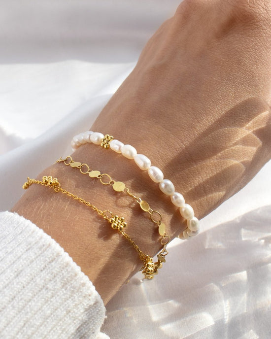Blossom Pearl Bracelet Gold