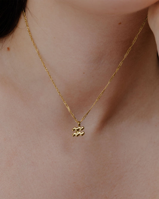 Aquarius Bubble Necklace gold