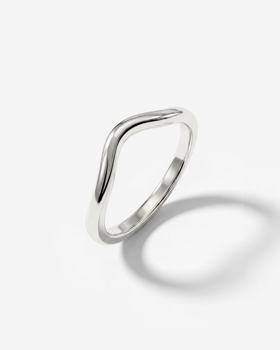 Gentle Curve Ring Silver